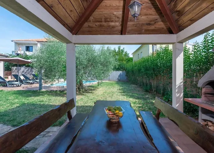 Lucas By Interhome Tatil Evi Novigrad Istria